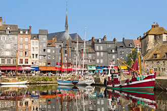 Beautiful town of Honfleur which oozes history, culture and art.